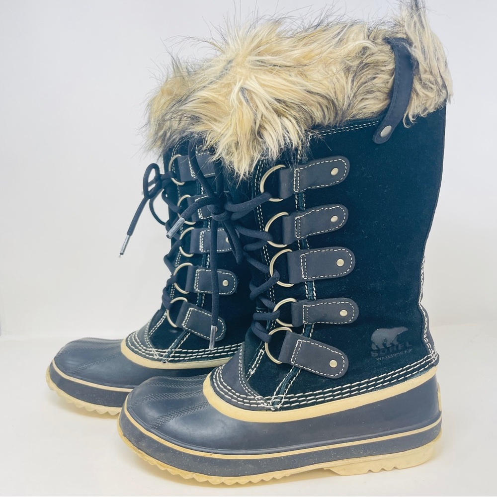 Sorel Joan of Artic Black and Tan Faux Fur-Lined Boots